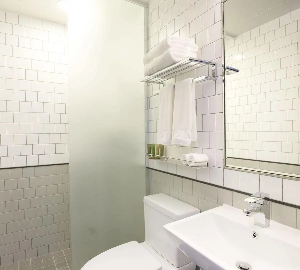 Grid Inn Hotel Seoul 3*,