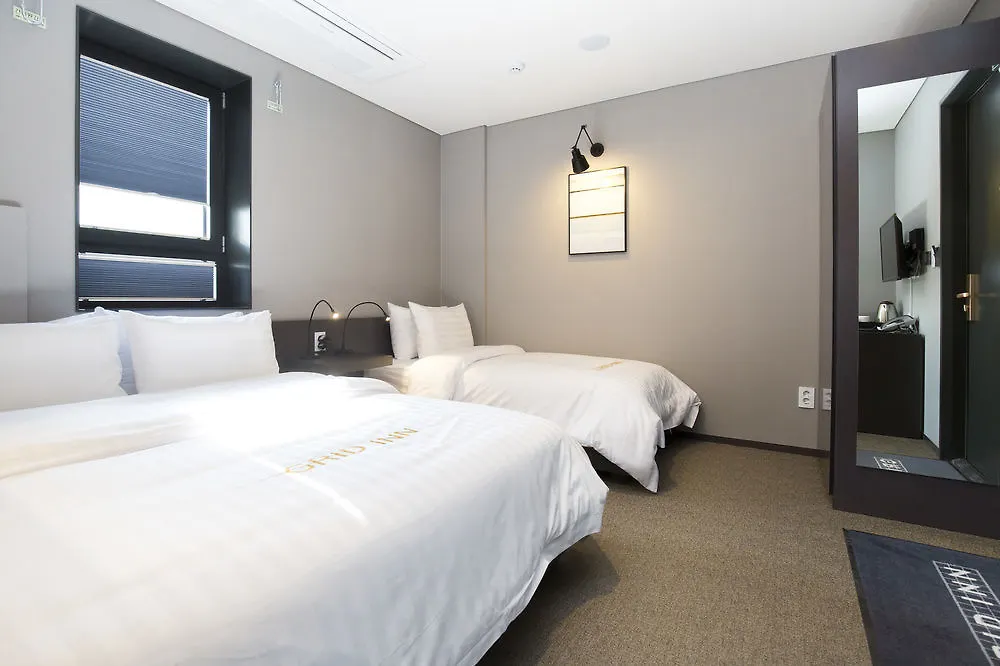 Grid Inn Hotel Seoul